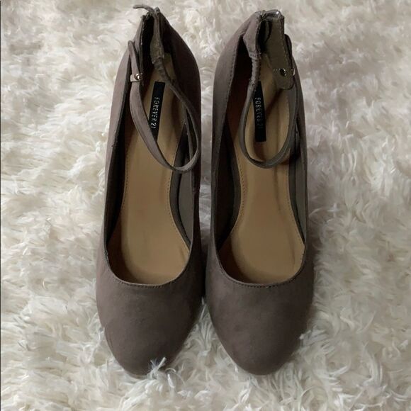Forever 21 Faux Suede Grey Ankle Strap Heels - Picture 2 of 7